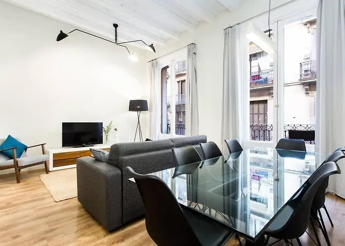 Collection Barcelona - Bright And Modern 4Bedroom With Terrace In Las Ramblas P2