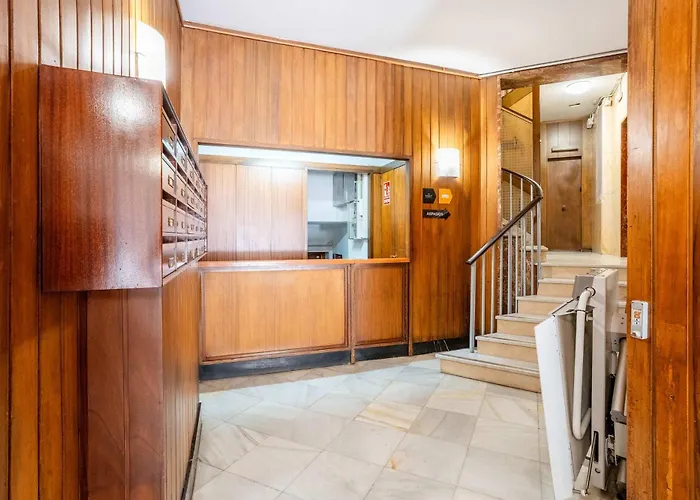 The Collection Barcelona - Big Apartment For 15 In The Heart Of Eixample