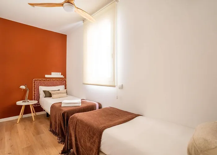 Collection Barcelona - Perfectly Located 4Bed 4Bath In Eixample